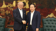Främja undertecknandet av det mellanstatliga avtalet om utveckling av det vietnamesisk-japanska universitetet.
