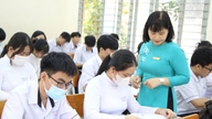 Warum hat ein Stadtbezirk in Ho-Chi-Minh-Stadt eine Stellenausschreibung für Lehrer zurückgezogen?