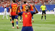 Uruguay vs. Spanien Livestream (kl. 7.00, 27. juni): En sejr der bekræfter deres position?