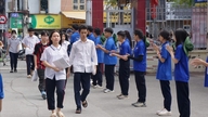 De hoogste score voor het toelatingsexamen voor het tiende leerjaar van 80 openbare middelbare scholen in Hai Phong is 26 punten.