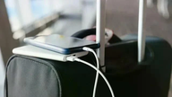 3 coisas que você precisa saber ao levar um carregador portátil em um avião a partir de 1º de julho.