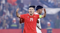 Nguyen Quang Hai usa a braçadeira de capitão, enquanto Xuan Son assume um papel especial pela primeira vez na seleção vietnamita.