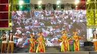 Ho Chi Minh City: Spreading the melody of friendship among international friends.