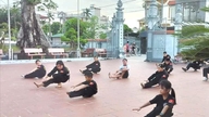 Kembalikan ruang rehat kanak-kanak semasa musim panas.