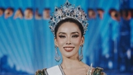 Bekas Girly Berry dinobatkan sebagai Miss Universe Rayong 2026