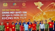 Hampir 2.000 orang berpartisipasi dalam lari di Quang Ninh sebagai dukungan untuk Bulan Aksi Melawan Penyalahgunaan Narkoba.