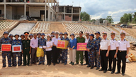 กองทัพเรือภาค 3: การเอาชนะอุปสรรคในการสร้างโรงเรียนชายแดน