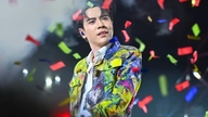 Quang Hung MasterD et Hoa Minzy se sont produits devant plus de 20 000 spectateurs lors du concert de Thanh Xuan.