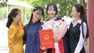 Cách người trẻ gửi yêu thương cho gia đình từ xa