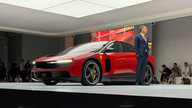 A Ferrari elektromos autói a kínai bevezetésük után azonnal elfogytak.