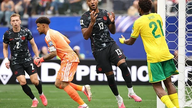 پخش زنده بازی آفریقای جنوبی و کانادا 0-0 (پایان نیمه اول): آغاز نیمه دوم