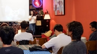Membawa musik ke platform digital.