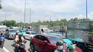 Combatir la congestión del tráfico en la entrada este de la ciudad de Ho Chi Minh.