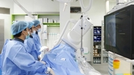 Des médecins de l'hôpital Bach Mai de Ninh Binh ont sauvé 5 patients atteints de maladies cardiovasculaires graves en un seul après-midi.