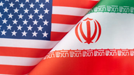 USA a Írán zastavily vojenské údery a obnovily rozhovory o námořní bezpečnosti v Kataru.