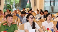 Hai Phong: Ward párbeszédet folytat a vállalkozásokkal, és elkötelezte magát a nehézségek közös megoldása mellett.