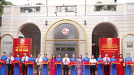 Ho Chi Minh-stadens kulturella rum invigdes vid partikommitténs och folkkommitténs högkvarter i Ho Chi Minh-staden.