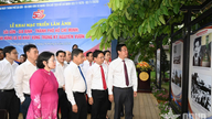 A exposição recria a epopeia heroica da cidade de Ho Chi Minh.