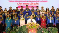Ho Chi Minh Şehri, Başkan Ho Chi Minh'in öğretilerini takip eden 329 örnek genci onurlandırdı.