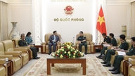 Phó Thủ tướng Chính phủ, Bộ trưởng Bộ Quốc phòng Phan Văn Giang tiếp Đại sứ Malaysia tại Việt Nam