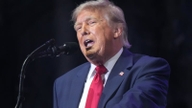 Президент Дональд Трамп хочет переименовать этот вид спорта с «соккера» на «футбол».