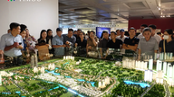 Mostra sulla pianificazione della capitale Hanoi: l'applicazione della tecnologia digitale al servizio dei cittadini.