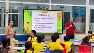 Tingkatkan kemampuan bahasa Inggris Anda mulai musim panas ini.