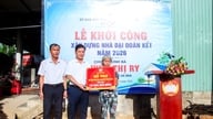 ឃុំហាញ៉ាចាប់ផ្តើមសាងសង់ផ្ទះសាមគ្គីភាពសម្រាប់គ្រួសារដែលមានជីវភាពខ្វះខាត។