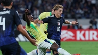 Japan bevittnar Kaishu Sanos fantastiska mål mot Brasilien.