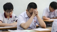 För första gången krävdes 3 poäng per ämne för att klara inträdesprovet till offentliga gymnasieskolor i Ho Chi Minh-staden.
