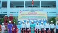 W dzielnicy Dien Hong w Ho Chi Minh City rozpoczęto jednoczesny remont i renowację 6 szkół.