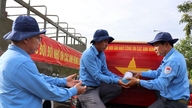 Bandar Dong Nai: Menerima kembali 62 jenazah askar yang gugur dari Kemboja ke Vietnam.