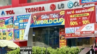 Numerosi supermercati di elettronica offrono sconti fino al 50% sui televisori durante il periodo dei Mondiali.