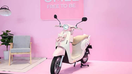 YADEA Omee - elektryczny motocykl dla studentów, w cenie od 15,99 mln VND w Wietnamie.