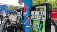 Gasoline prices have increased by more than 1,400 VND/liter.