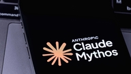 امریکہ نے Fable 5 اور Mythos 5 پر لاک ڈاؤن ہٹا دیا: Anthropic کے سپر AI کے لیے ایک اہم موڑ۔