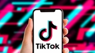 Slik laster du ned TikTok-bilder uten vannmerker i bare noen få enkle trinn.