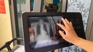 Hanoi menawarkan saringan percuma untuk 12 penyakit kronik dan malignan.