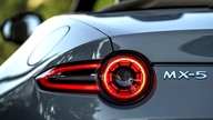 Mazda se chystá vyvinout novou MX-5, ale je tu jedna věc, která automobilové nadšence zklame.