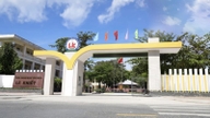 I due studenti con i punteggi più alti all'esame di ammissione all'università nella provincia di Quang Ngai frequentano entrambi la scuola superiore specializzata Le Khiet.