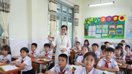 ครูทั่วประเทศกำลังเร่งฝึกอบรมเพื่อเตรียมพร้อมสำหรับการนำชุดตำราเรียนที่เป็นมาตรฐานเดียวกันมาใช้