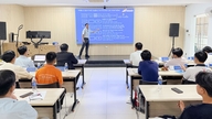 ラックホン大学は、ベトナムおよび国際ロボットイノベーションコンテストへの参加経験を共有します。
