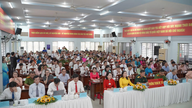 Se celebraron diversas actividades para conmemorar el primer aniversario de la creación del distrito de Trung My Tay y el 50 aniversario de que la ciudad recibiera el nombre del presidente Ho Chi Minh.