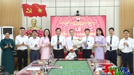 Majlis kemasukan keahlian parti di cawangan-cawangan di bawah Jawatankuasa Parti Akhbar dan Radio serta Televisyen Son La.