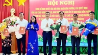 ឃុំ សង្កាត់នានាក្នុងខេត្តដុងណៃបានប្រកាសសេចក្តីសម្រេច និងសេចក្តីសម្រេចទាក់ទងនឹងការរៀបចំឡើងវិញ និងការរៀបចំឡើងវិញនូវភូមិ ភូមិតូចៗ និងសង្កាត់នានា។