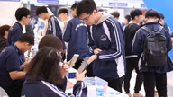 Proposta para aumentar o limite de empréstimos estudantis para 8 milhões de VND por mês.
