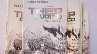 Poeten Huu Thinh lanserer romanen sin «Stål under gresset».