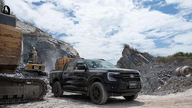 A Ford Vietnam lança a nova linha Ranger 2026, com preços a partir de 707 milhões de VND.