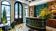 Sunshine Group проводить прямі трансляції з Noble Palace Tay Thang Long WorldHotels Residences, пропонуючи подарунки на суму до 500 мільйонів донгів.