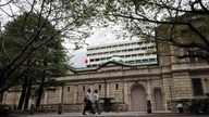 The Japanese Yen hits a four-decade low against the US Dollar: The US, Japanese, and global economies are all affected.